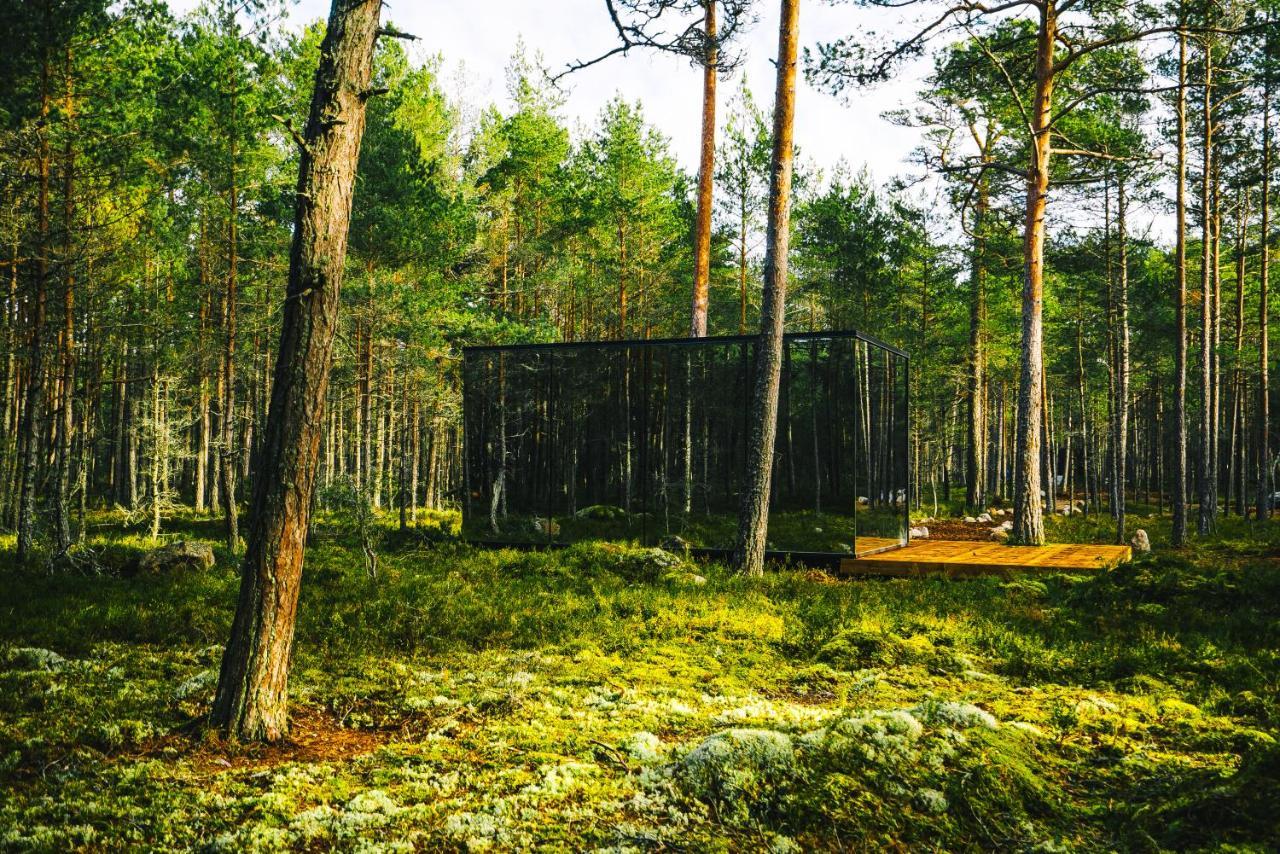 Oeoed Hoetels Rooslepa - Fika, Mysa , Skoent-With Sauna Exterior photo