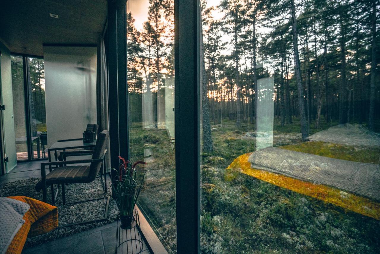 Oeoed Hoetels Rooslepa - Fika, Mysa , Skoent-With Sauna Exterior photo