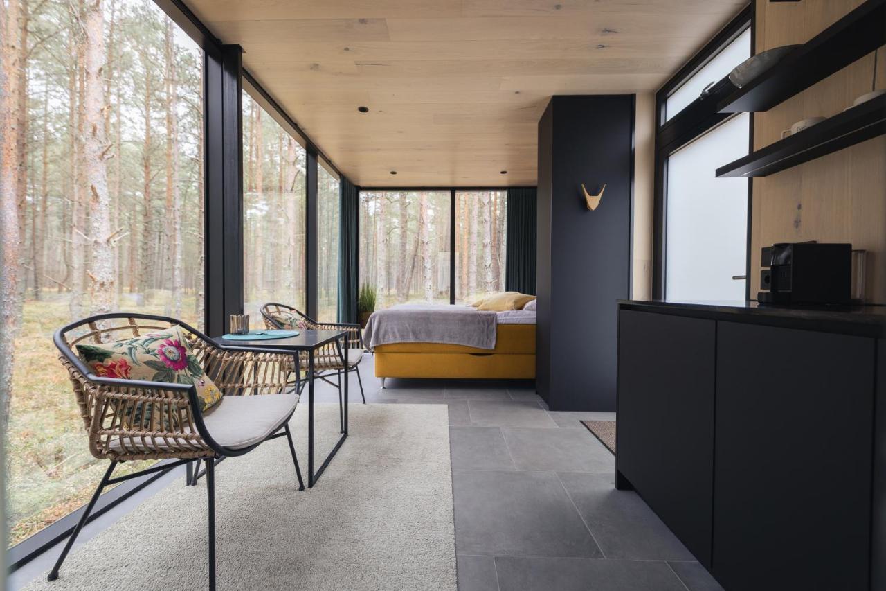 Oeoed Hoetels Rooslepa - Fika, Mysa , Skoent-With Sauna Exterior photo